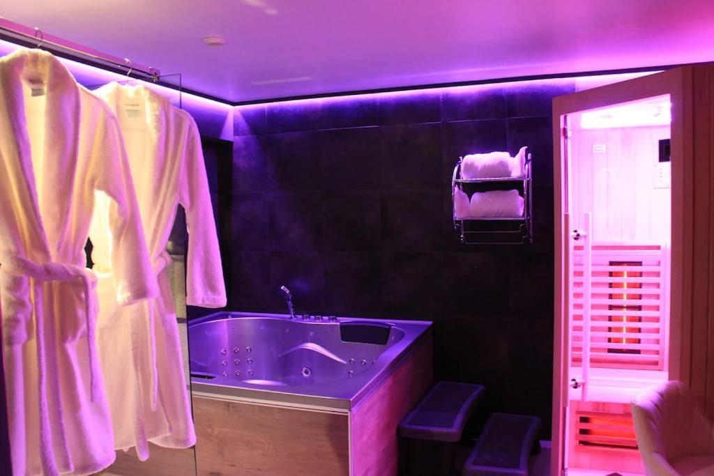 L'Ecrin Duplex Balneo & Sauna トロワ エクステリア 写真